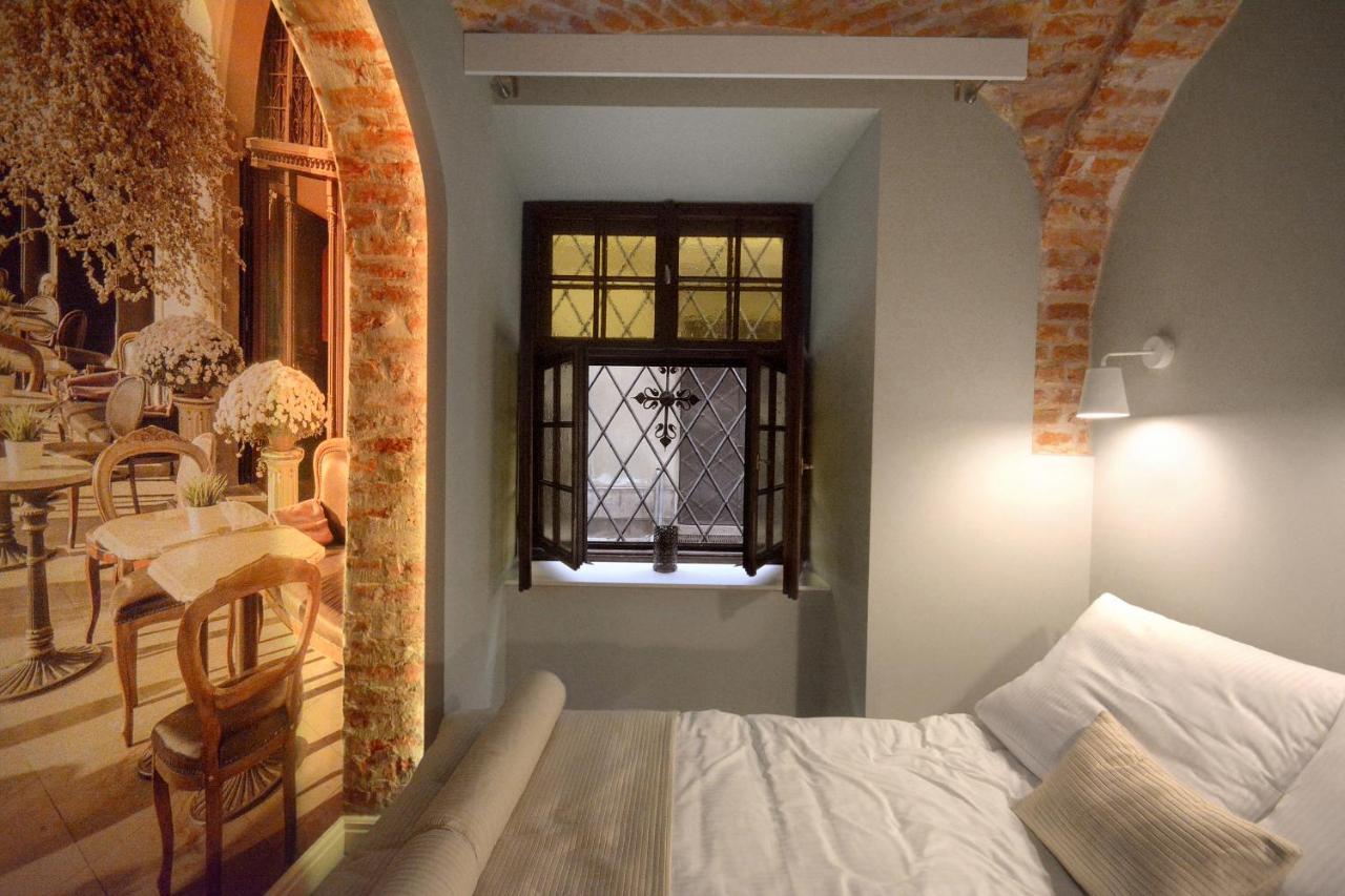 Apartament Mia . Old Town . Senacka *